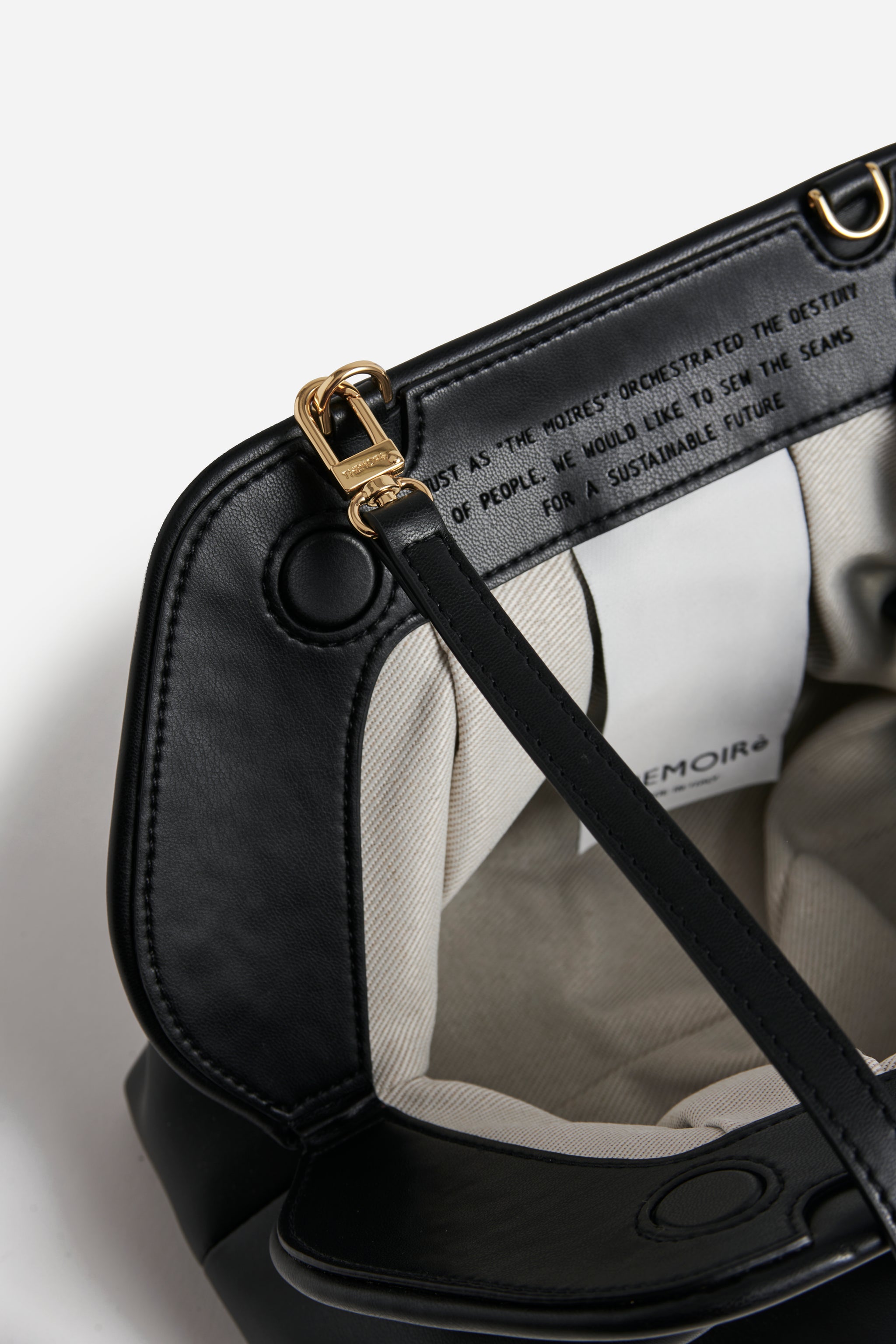 Amore ヴァイオリ TIA VEGAN FABRIC BLACK ☆ – THEMOIRÈ