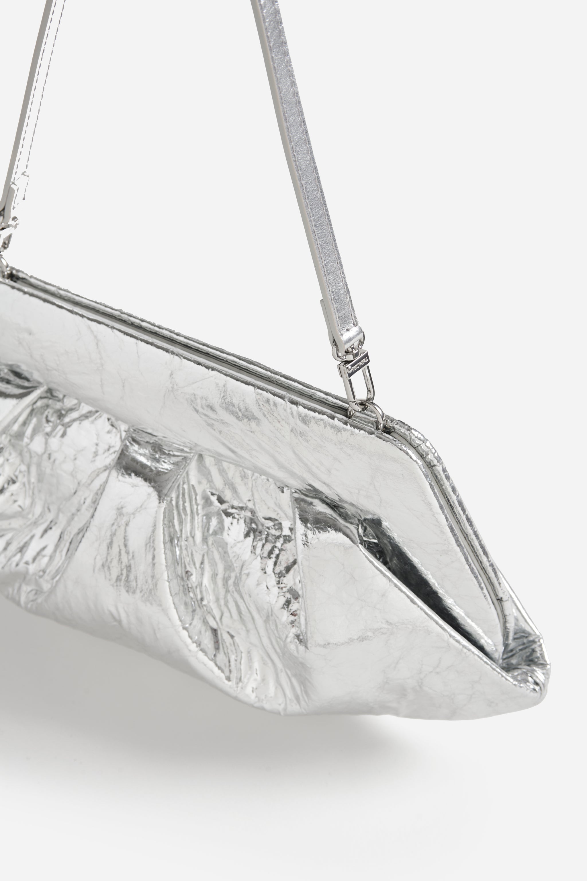 【 MYLAN 】Eco Bag Charm - Large | Silver EMERA PINEAPPLE SILVER – THEMOIRÈ